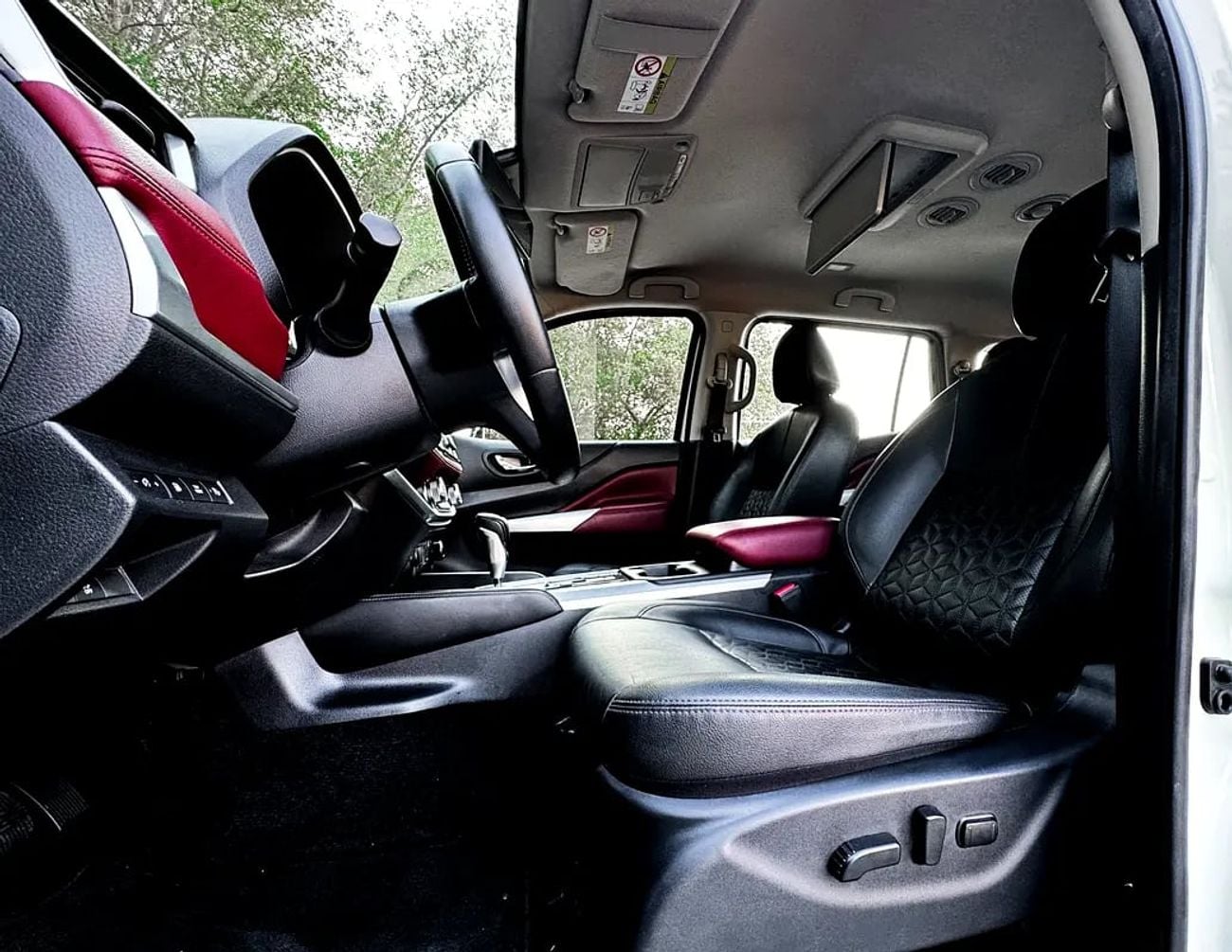 Nissan X Terra PLATINUM | 2.5 L | | GCC | Accident-Free | In Excellent Condition | 1747 P.M