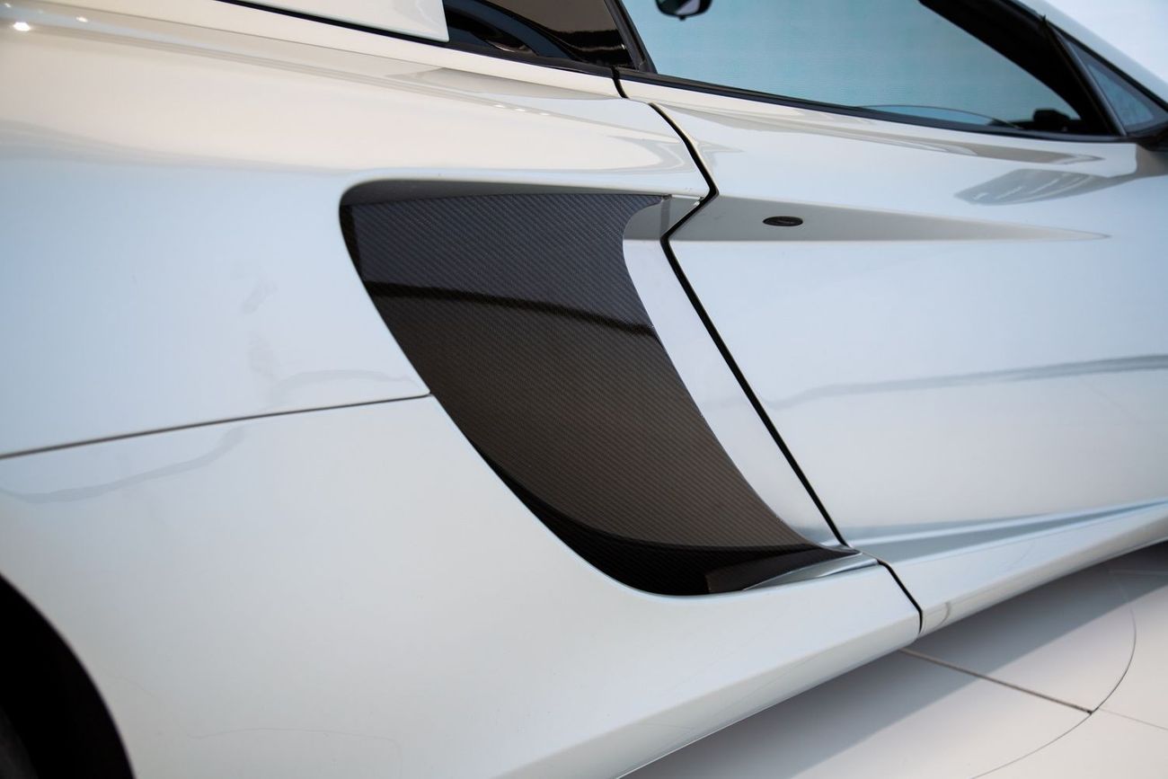 McLaren MP4 12C Spider McLaren MP4-12C Spyder