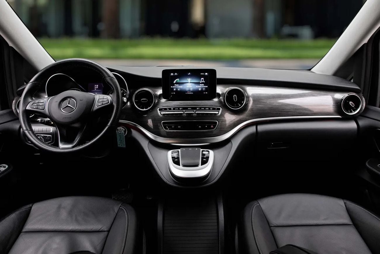 مرسيدس بنز V 250 Std 2.1L