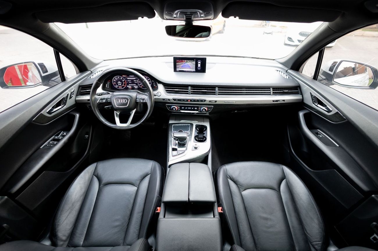 أودي Q7 45 TFSI quattro