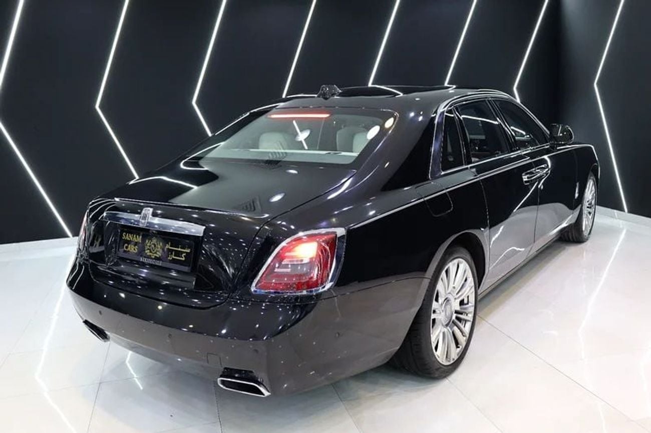 Rolls Royce Ghost 2021 Rolls Royce Ghost, Rear Picnic Tables, Full Body PPF, GCC Specs!!