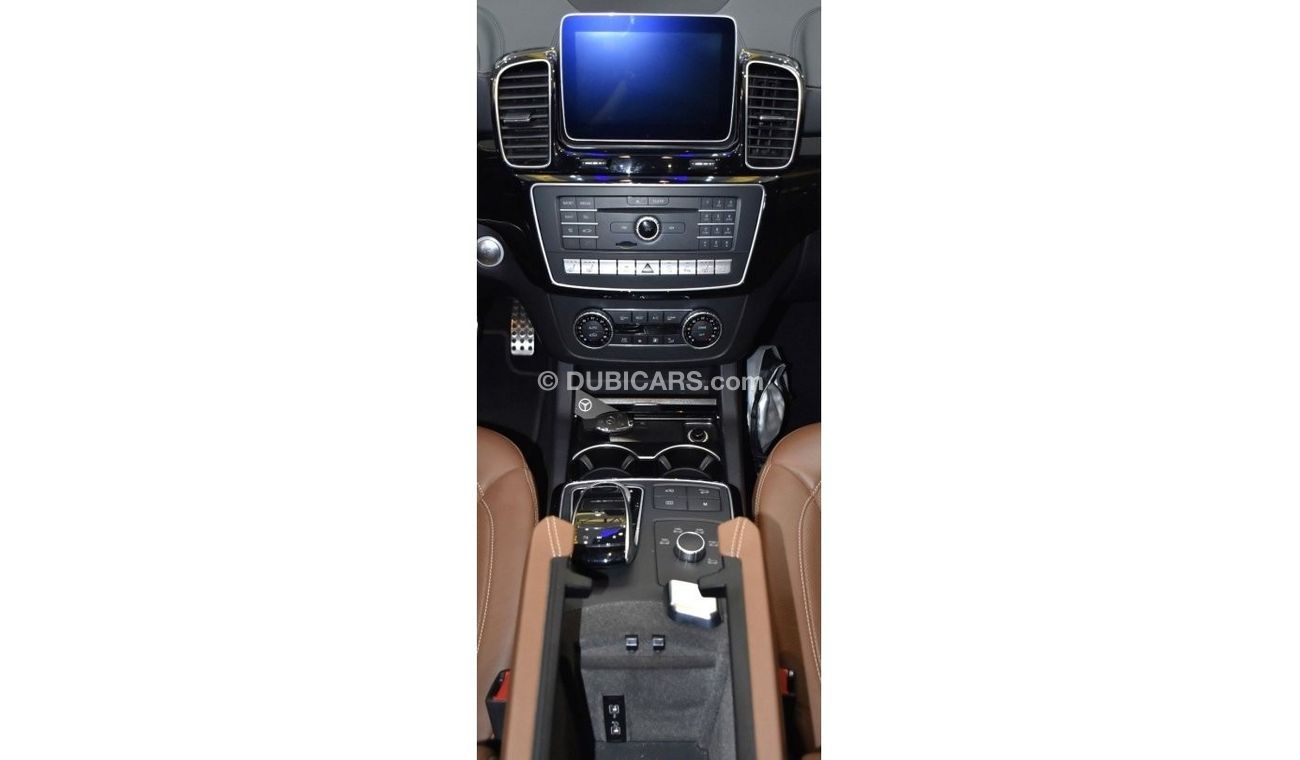 Mercedes-Benz GLE 43 AMG EXCELLENT DEAL for our Mercedes Benz GLE 43 AMG ( 2018 Model ) in White Color GCC Specs