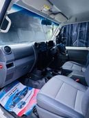 Toyota Land Cruiser Pick Up DIESEL 4.5L ,RIGHT HAND 2O16 MODEL ONLY FOR EXPORT AVAILABLE