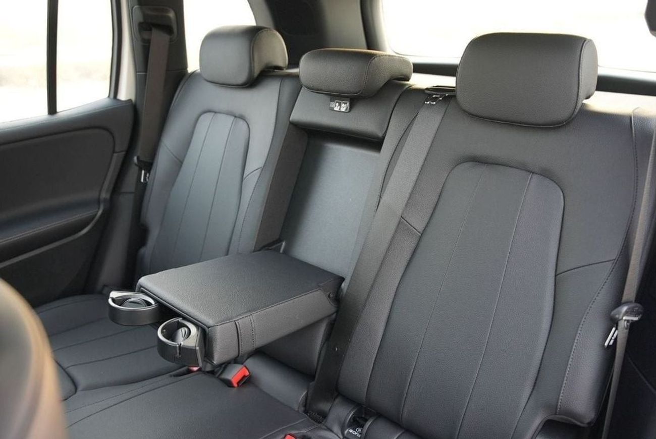 Mercedes-Benz EQB 260 2025 Mercedes-Benz EQB260 New Face left SUV FWD Black  0Km