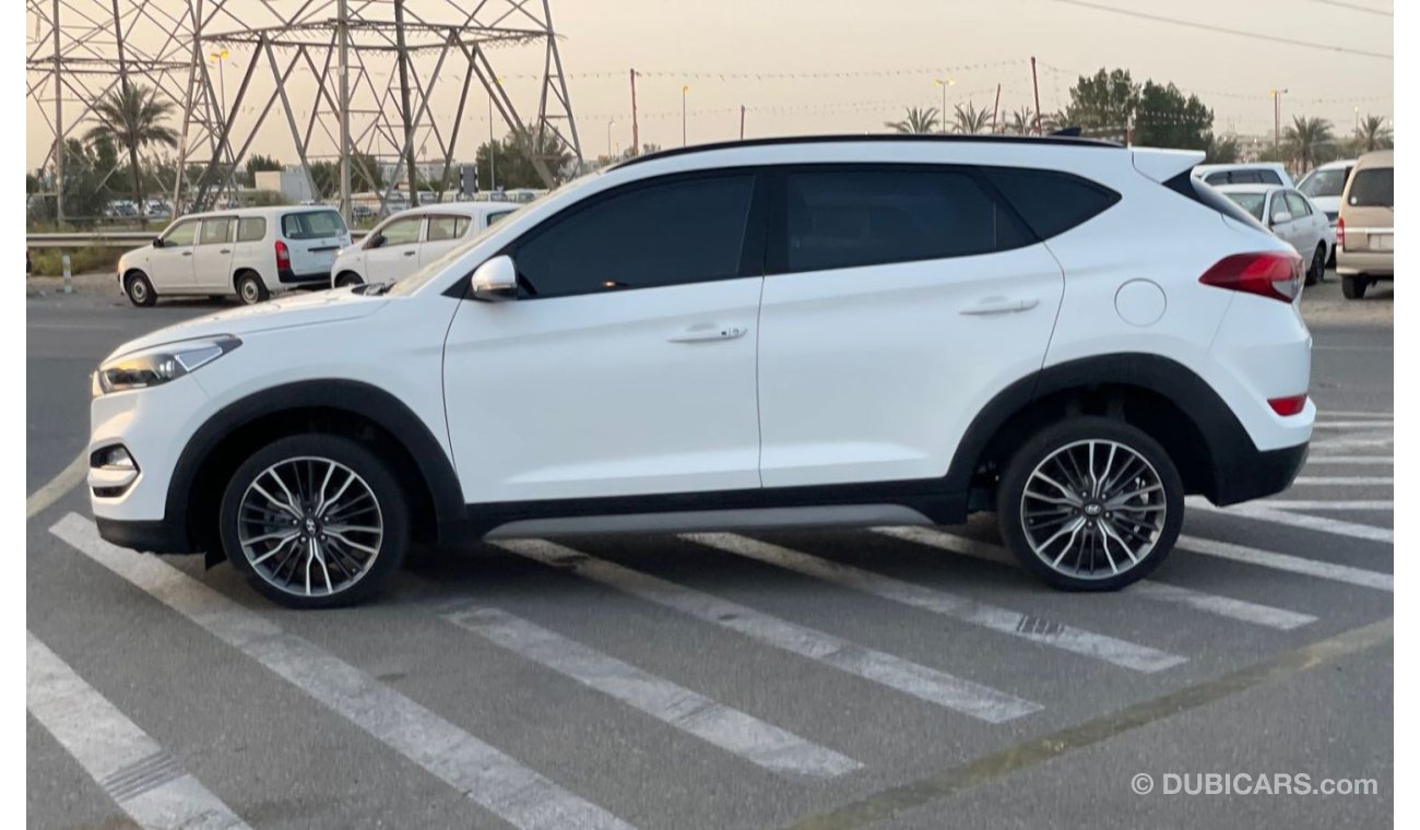 Hyundai Tucson 2017 Hyundai Tucson Full Option Diesel / EXPORT ONLY