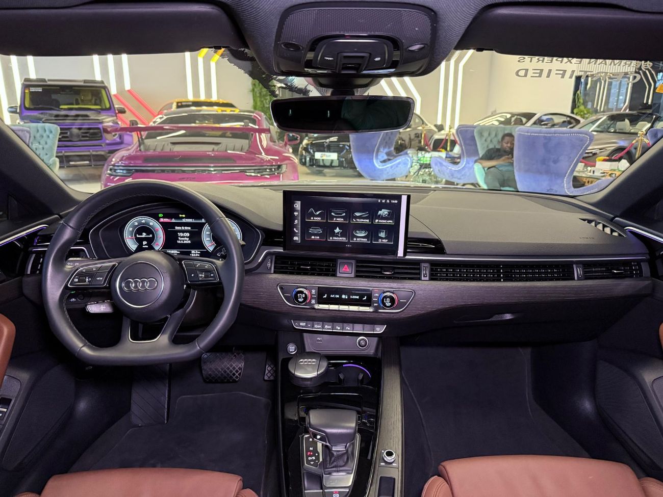 Audi A5 40 TFSI S Line 2.0L (190 HP) 2022 Audi A5 40 TFSI S-line - GCC - Good Condition -Just 1,500 Monthly