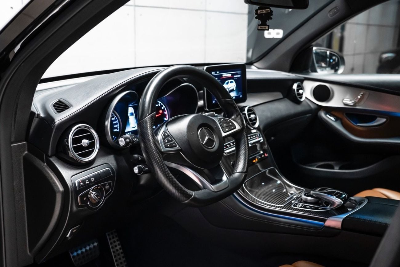 مرسيدس بنز GLC 43 AMG STD