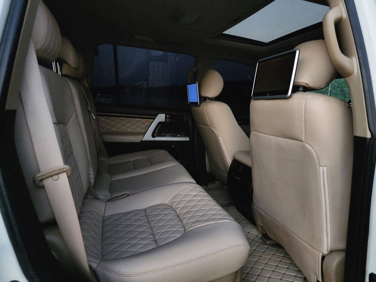 Toyota Land Cruiser GX.R V8 upgrade 2024