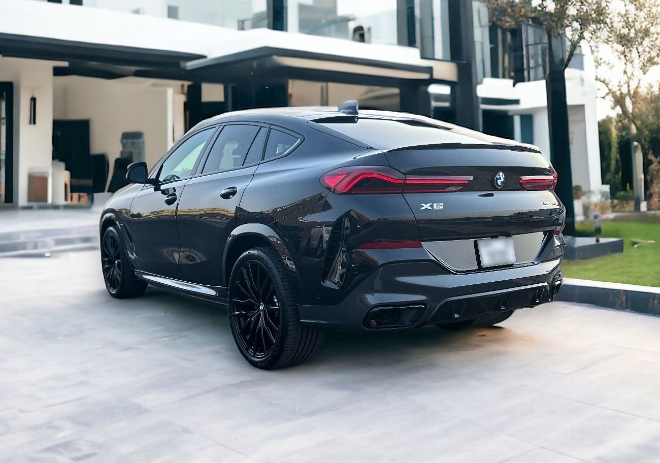 بي أم دبليو X6 xDrive 40i