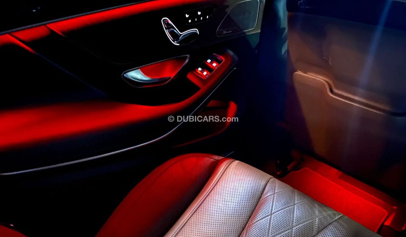 Mercedes-Benz S 550 4Matic S500 Badge