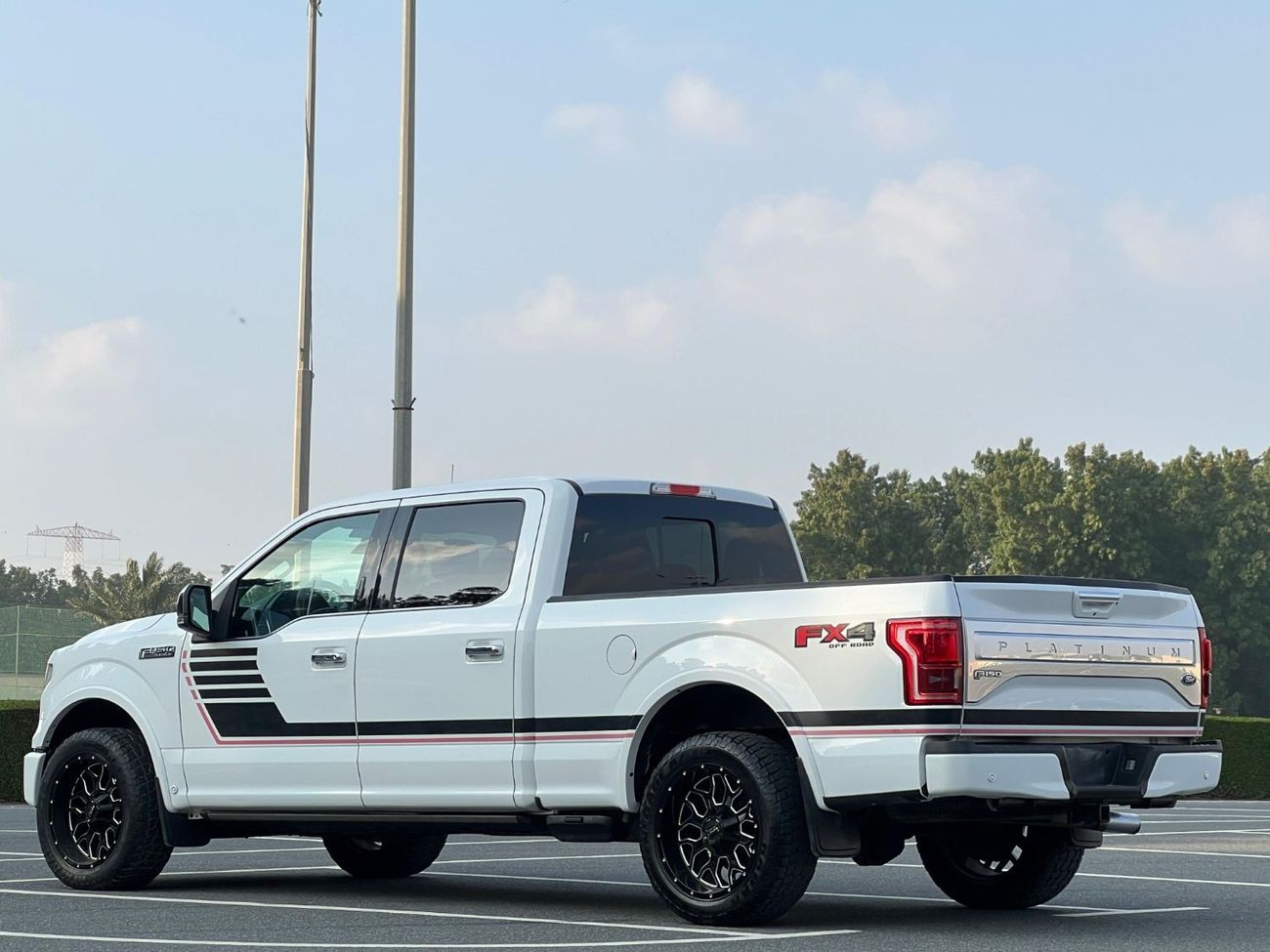 Ford F 150 FORD F-150 PLATINUM 2015 V6 PERFECT CONDITION