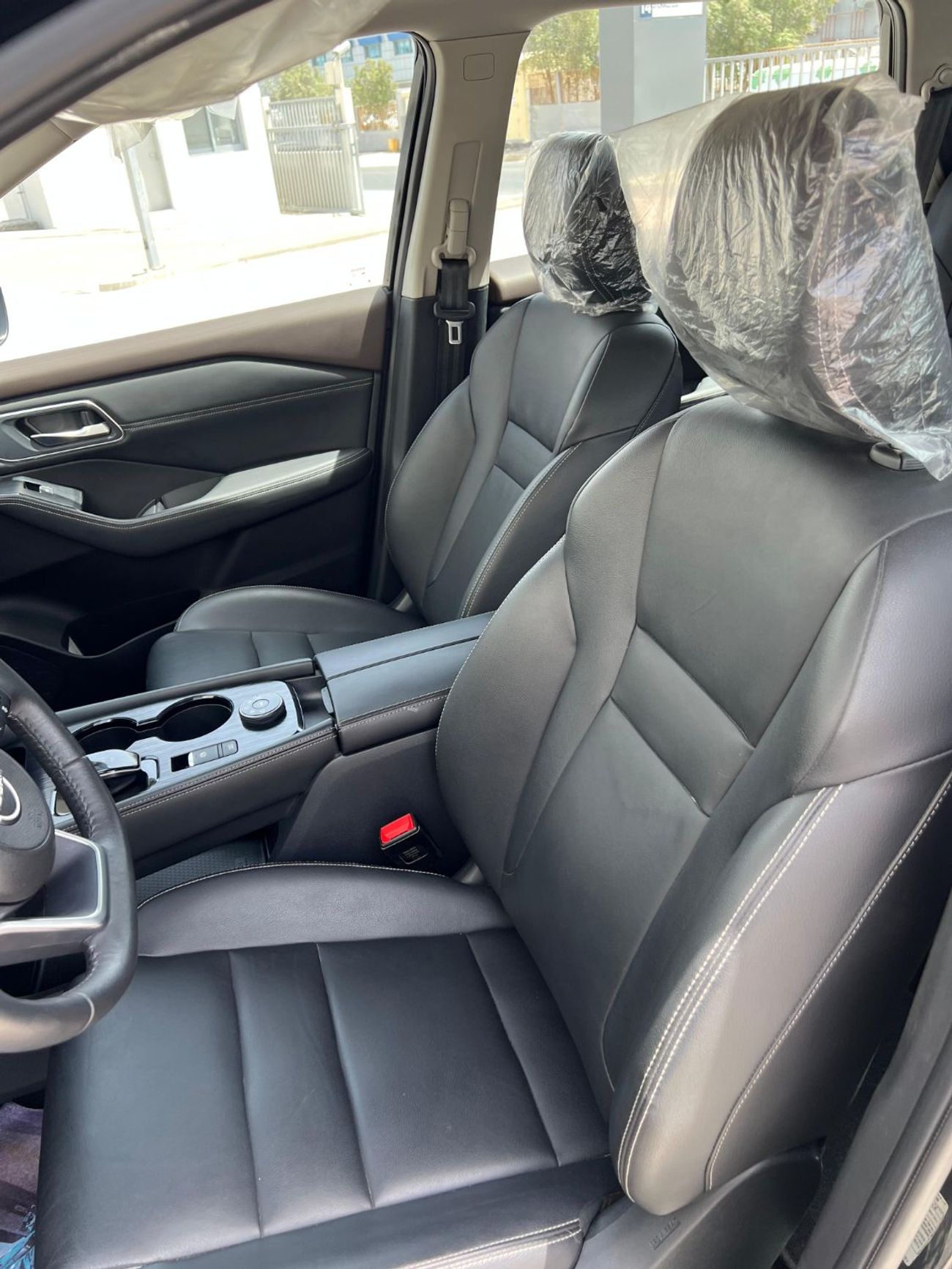 نيسان إكس تريل 1.5L E-POWER 4WD FLAGSHIP HYBRID(SPECIAL PRICE)