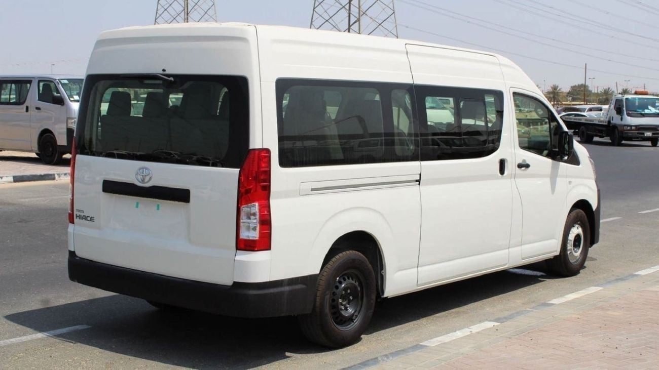 Toyota Hiace DLS - STD ROOF TOYOTA HIACE 2.8L COMMUTER MT 2023 HR