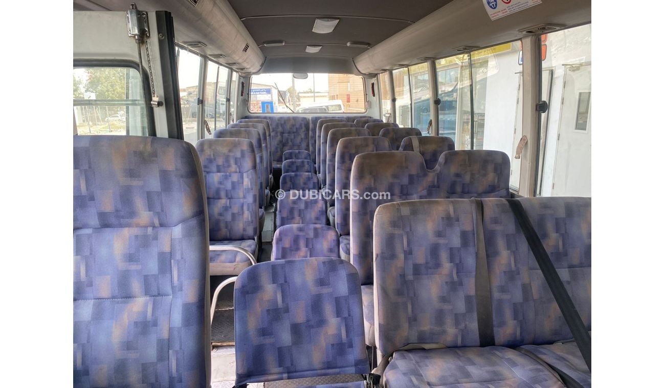 نيسان سيفيليان نيسان باص سيفيليان 30 راكب محرك ديزل موديل 2016