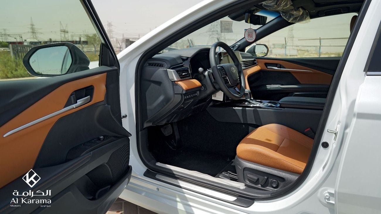 Toyota Camry Lumiere 2.5L Hybrid - GCC Specs - Radar - Head Up Display - 360 Camera -  JBL Sound