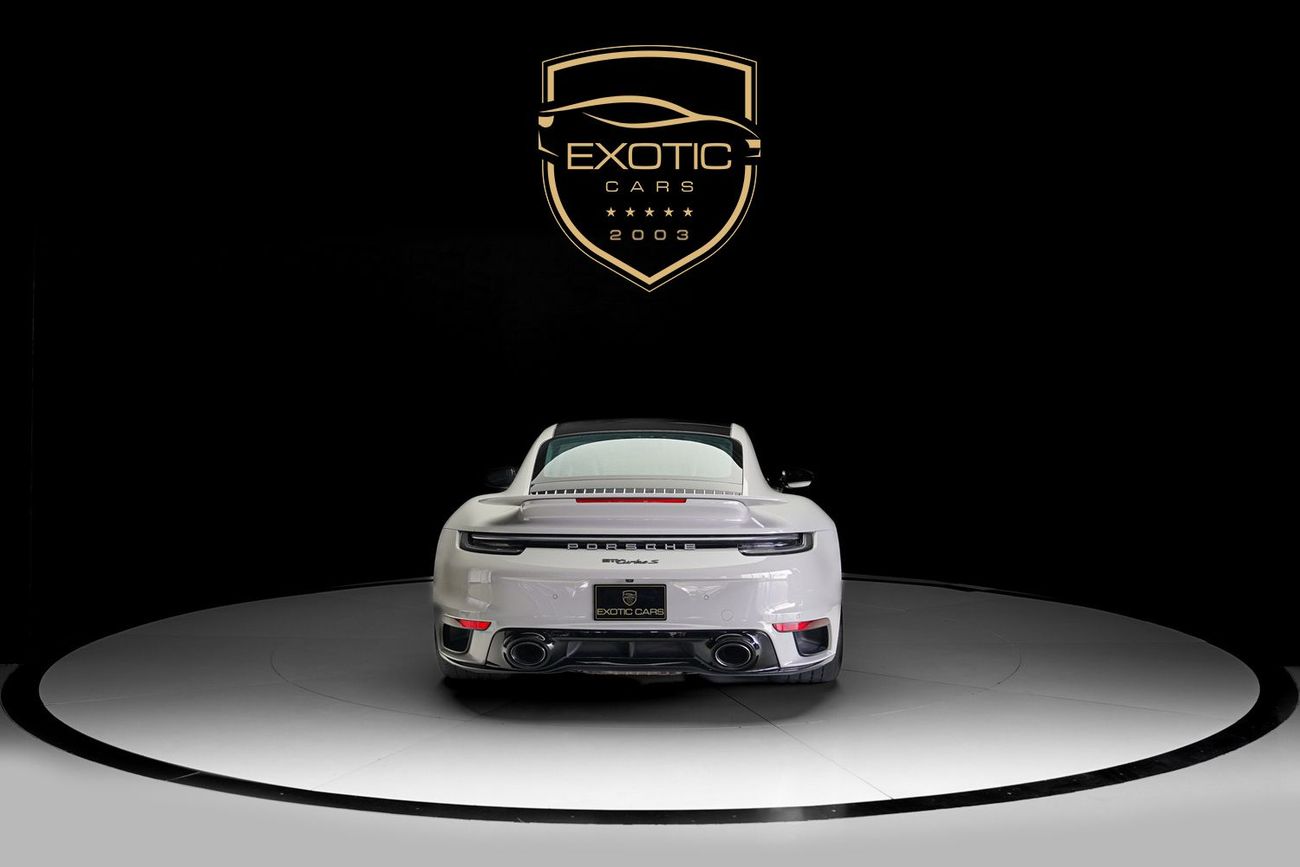 Porsche 911 Turbo S 3.8L (640 HP) Coupe