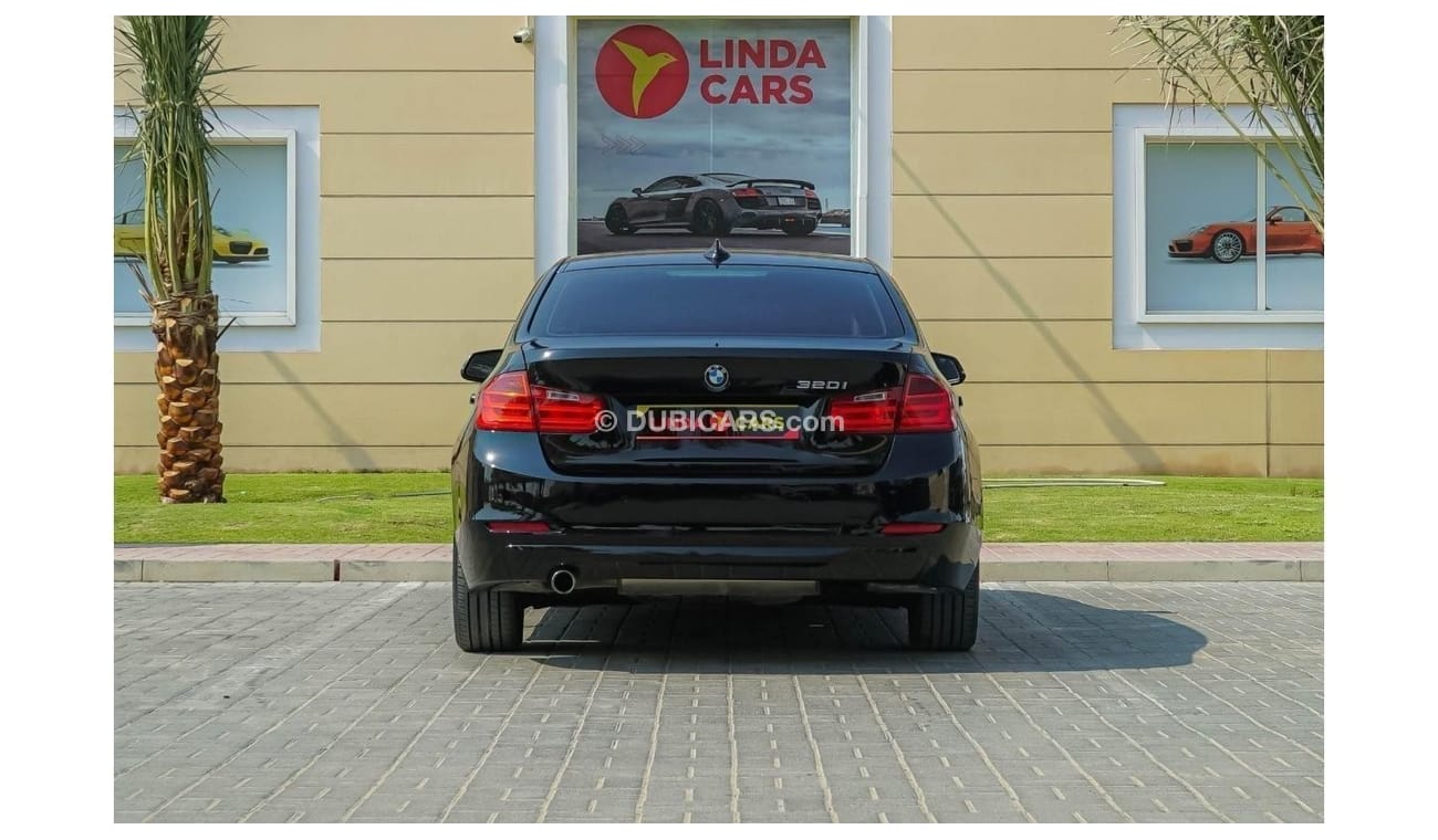 بي أم دبليو 320 اكسكلوسيف