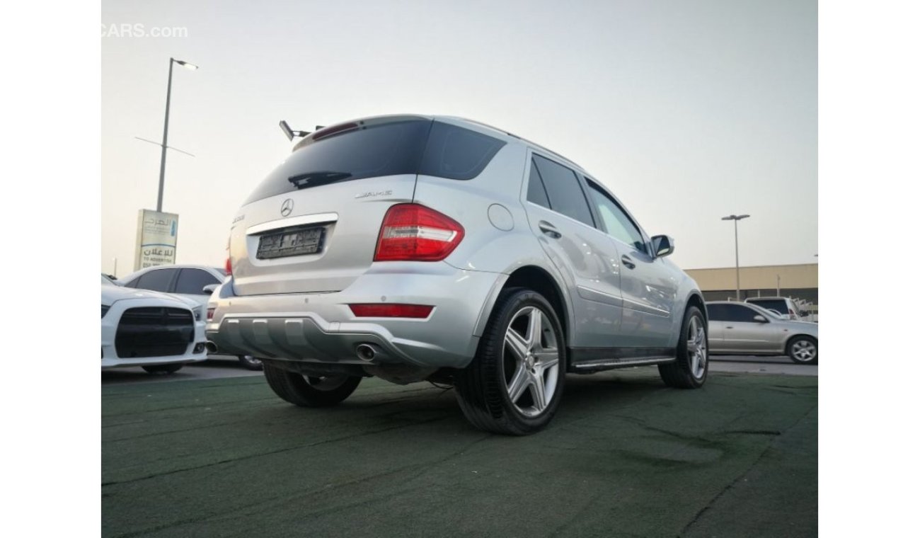 Mercedes-Benz ML 350 Mercedes ML350 model 2010 GCC original color