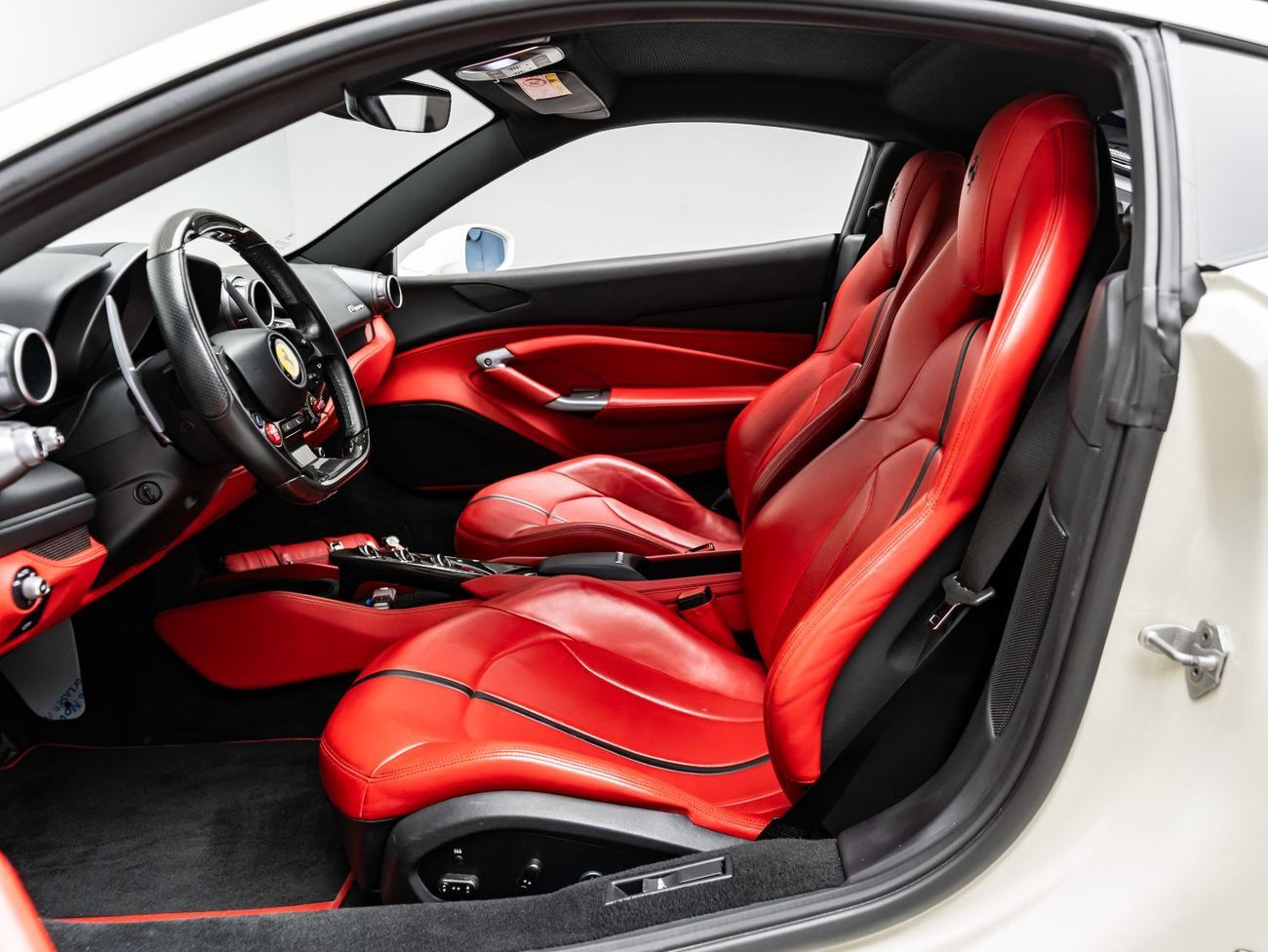 Ferrari F8 Tributo 3.9T V8 2020 Ferrari F8 Tributo, 2026 Ferrari Warranty, 2027 Ferrari Service Contract, Low KMs, GCC