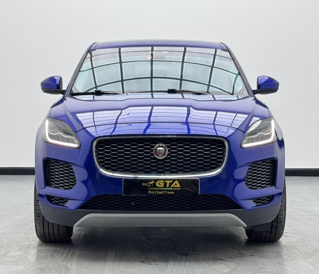 جاكوار E Pace 2019 Jaguar E-Pace P200 S, Jaguar Service History, 1 Year Warranty, Excellent Condition, GCC