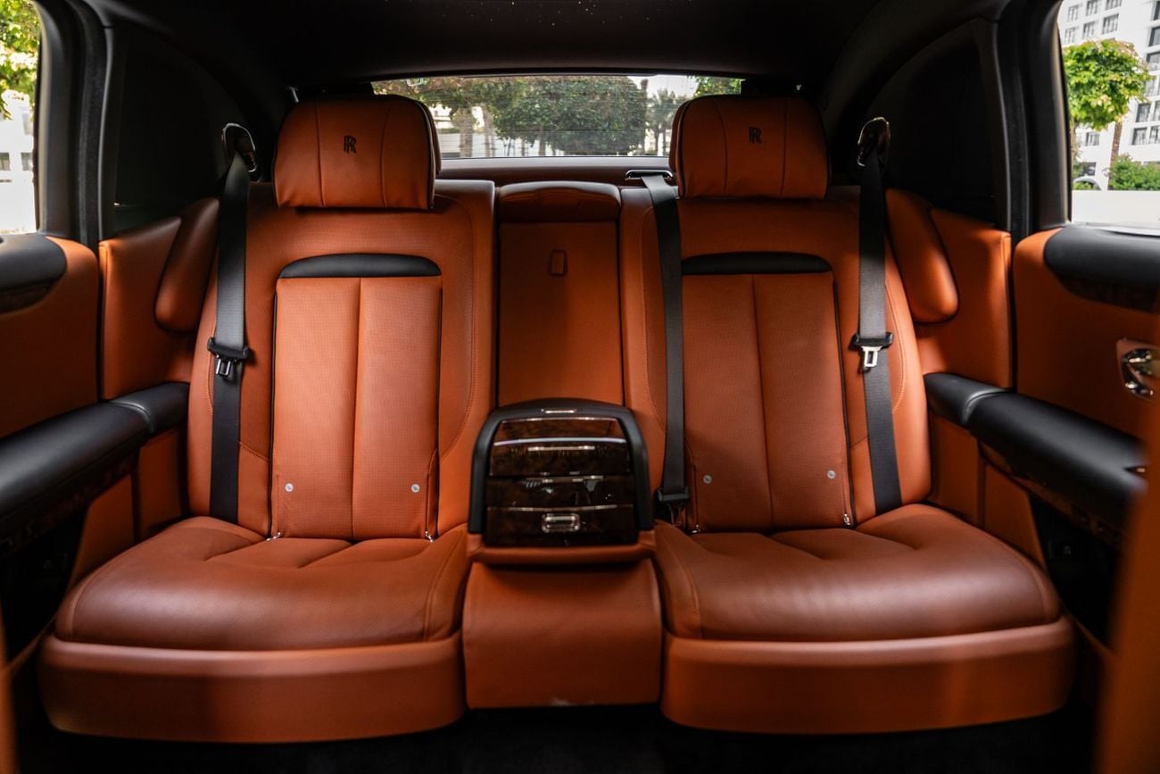 Rolls Royce Ghost Black Badge LWB