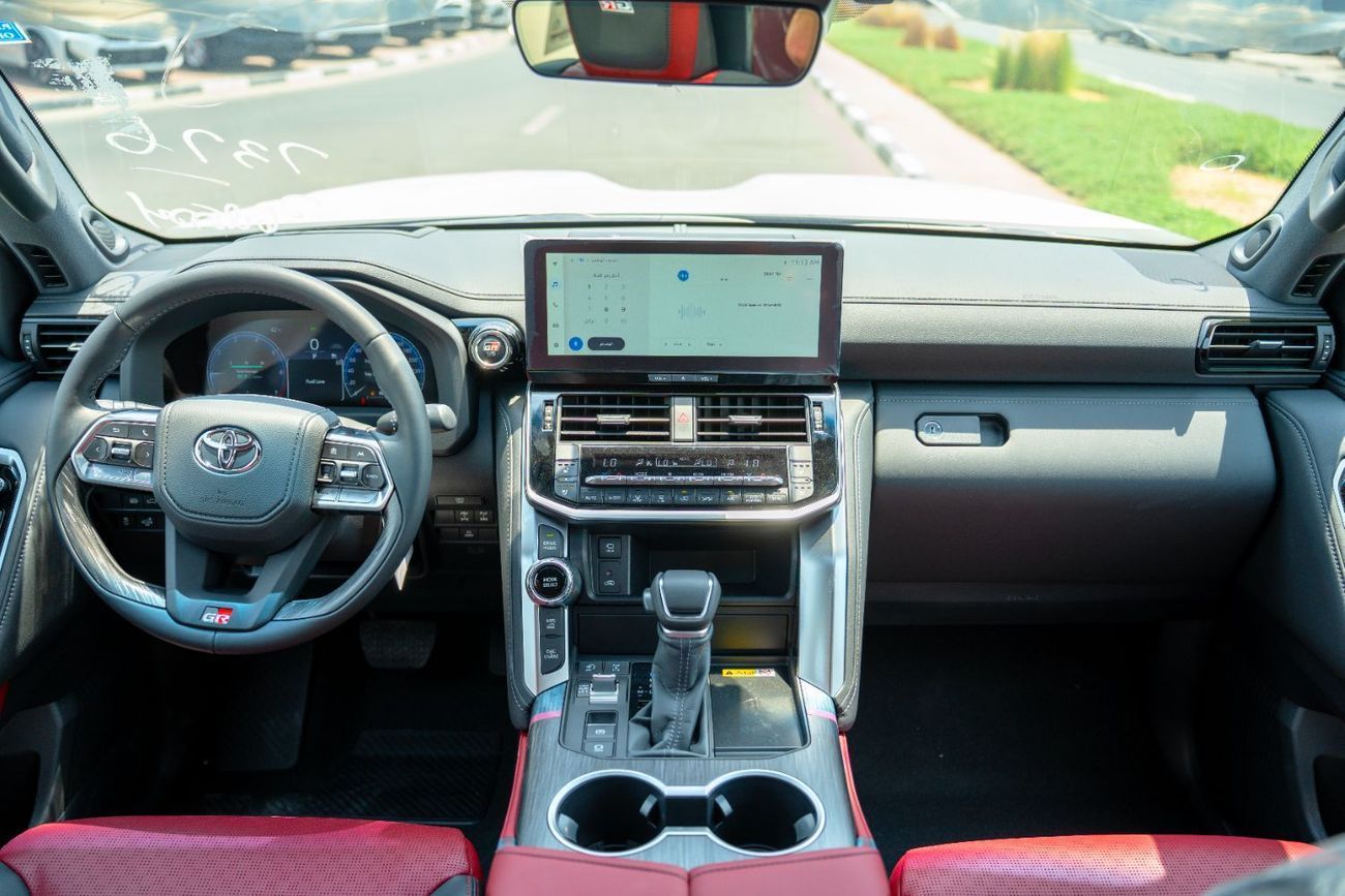 تويوتا لاند كروزر لاند كروزر GR 3.5 لتر هجين 2025