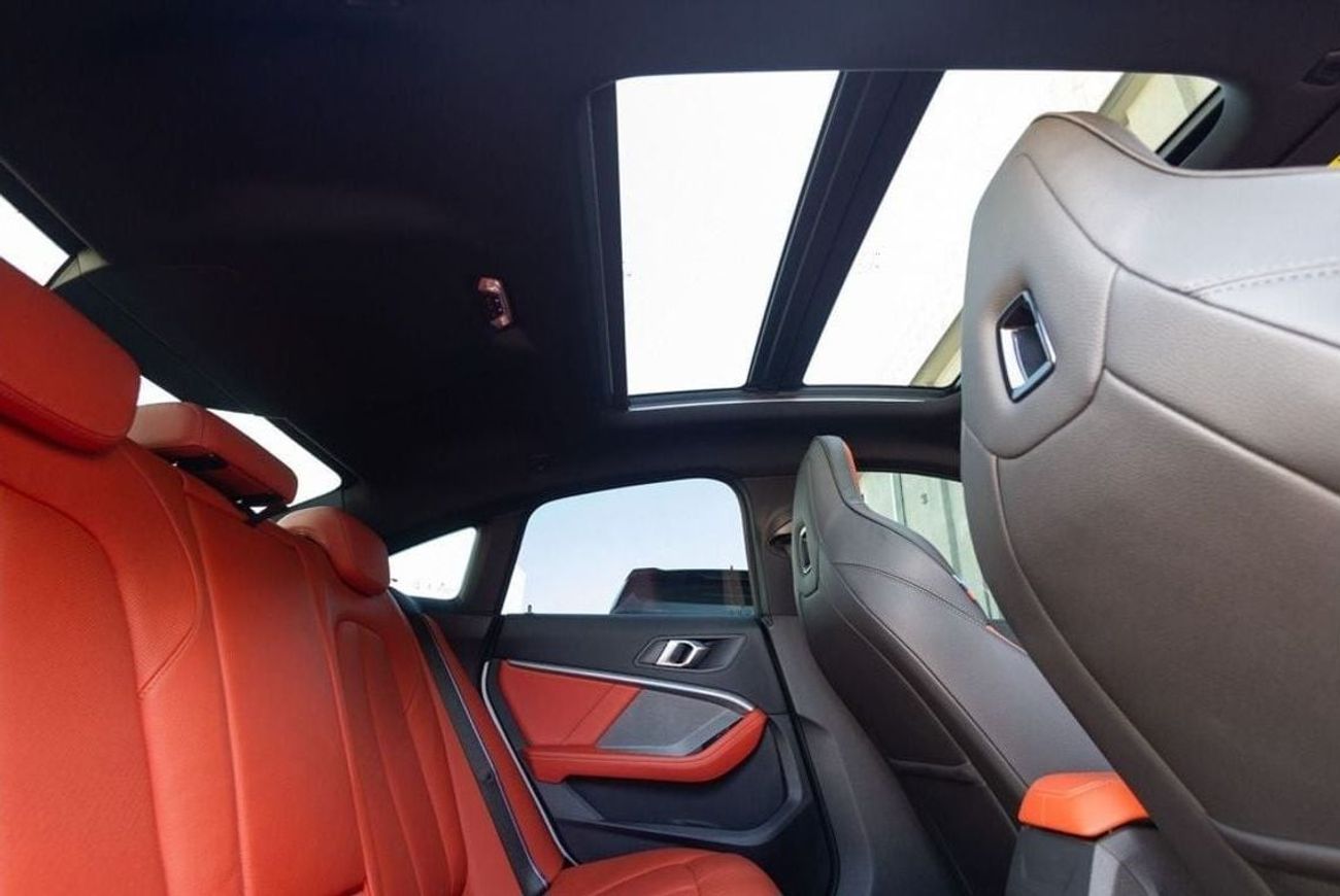 بي أم دبليو M235 BMW M235i xDrive M-Sport 2021 GCC under Agency Warranty and Service Contract with Flexible Down-Paym