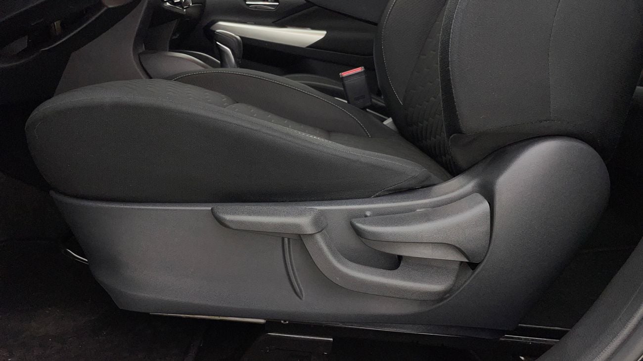 Nissan Kicks SV 1.6 | Zero Down Payment | Home Test Drive