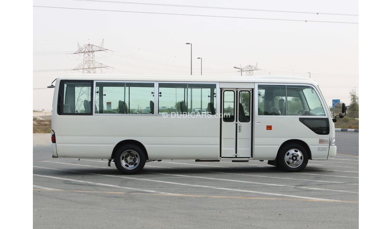 Toyota Coaster 2015 | COASTER DIESEL WITH GCC SPECS AND EXCELLENT CONDITION