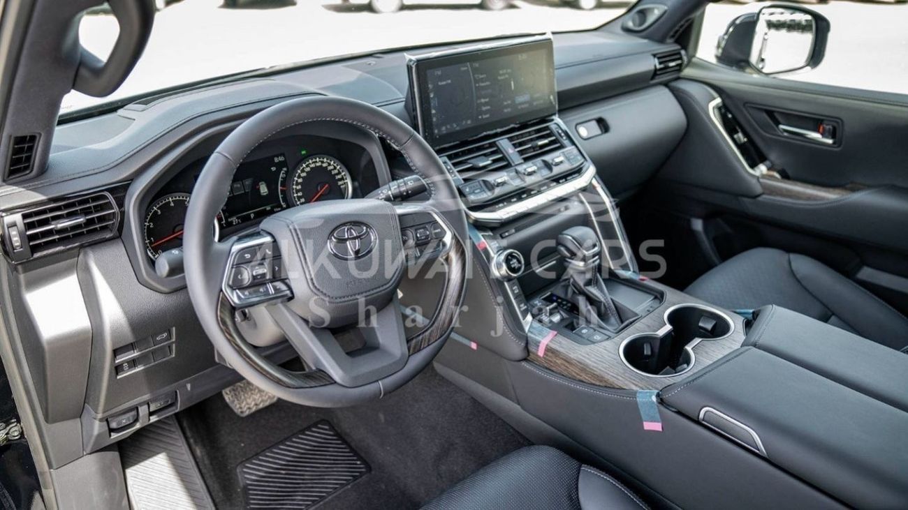 Toyota Land Cruiser Toyota Land Cruiser VXR 3.5L Petrol AT MY2025