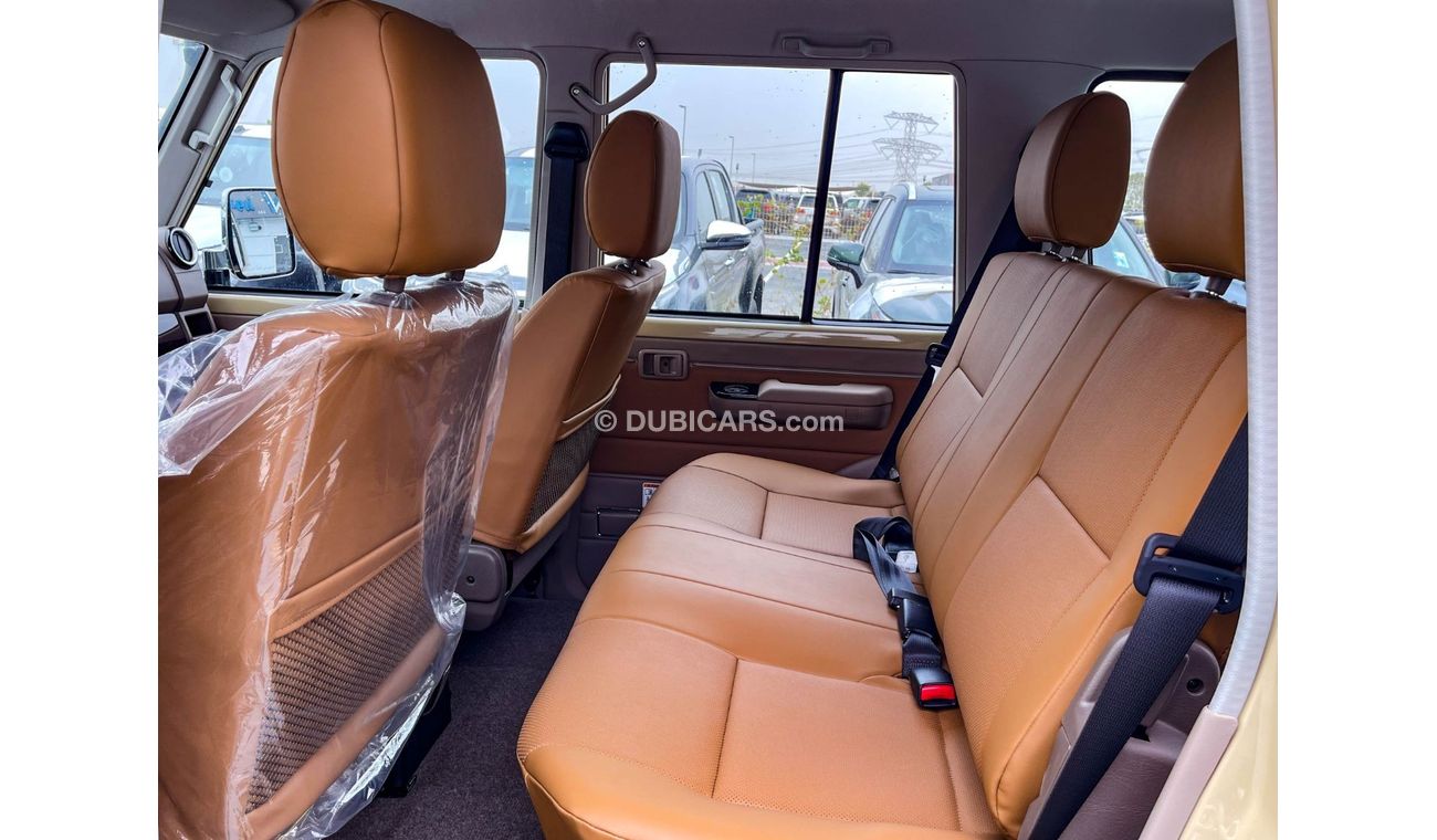 Toyota Land Cruiser 70 Toyota Land Cruiser Hard Top 4.0 V6 HARDTOP 5 DOOR   Dubai