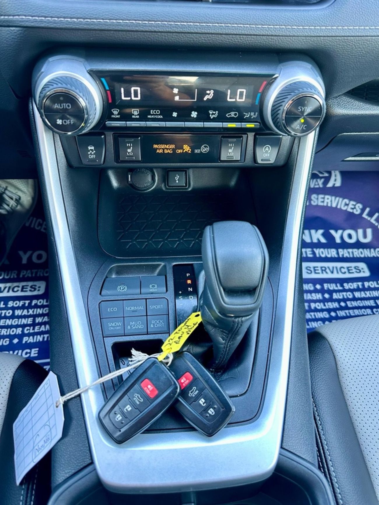 تويوتا راف ٤ 2022 Toyota RAV4 XLE 4x4, imported from USA