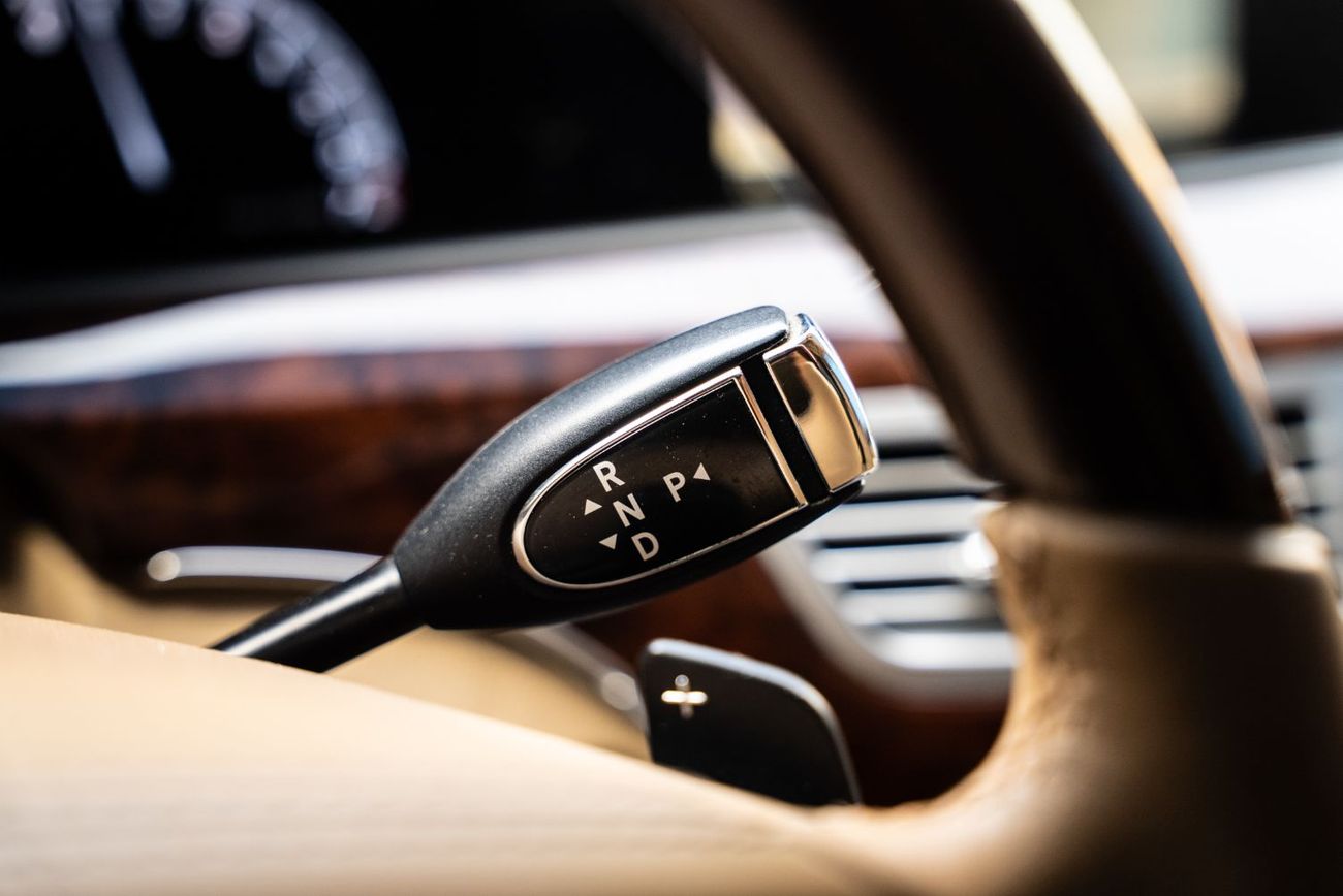 مرسيدس بنز S 500 AMG 4.7L V8 AMG GCC 2013 In Good Condition