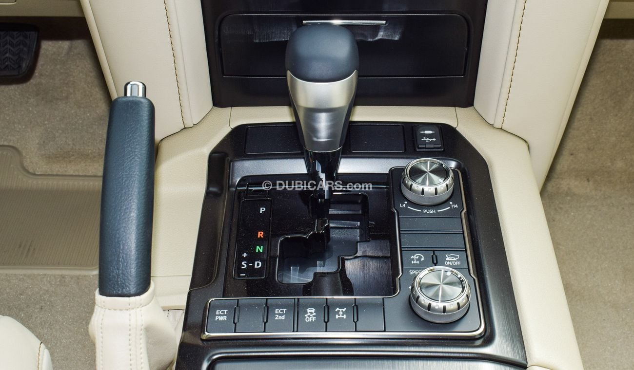 Toyota Land Cruiser GXR V6 - 4.0L GT MY21 RR ENT. (LTR)