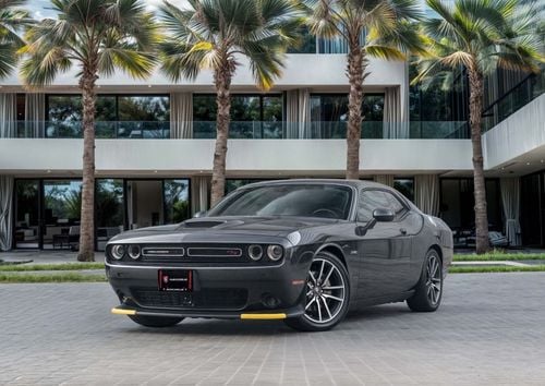 Dodge Challenger Challenger RT | 3,721 P.M | 0% Downpayment | Immaculate Condition!