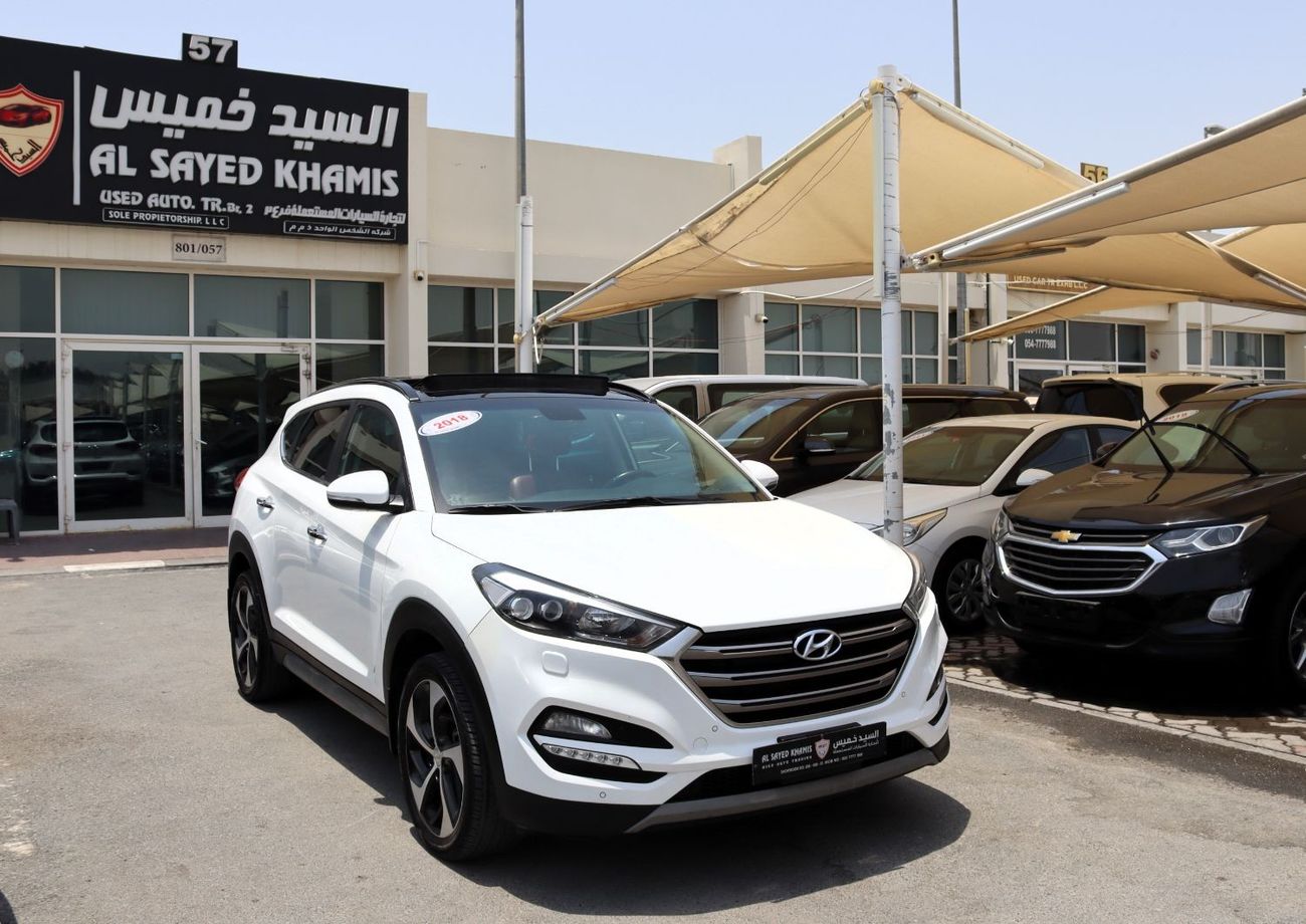 Hyundai Tucson GLS Plus ACCIDENTS FREE - GCC- GTLINE - FULL OPTION - ORIGINAL PAINT - PERFECT CONDITION INSIDE OUT