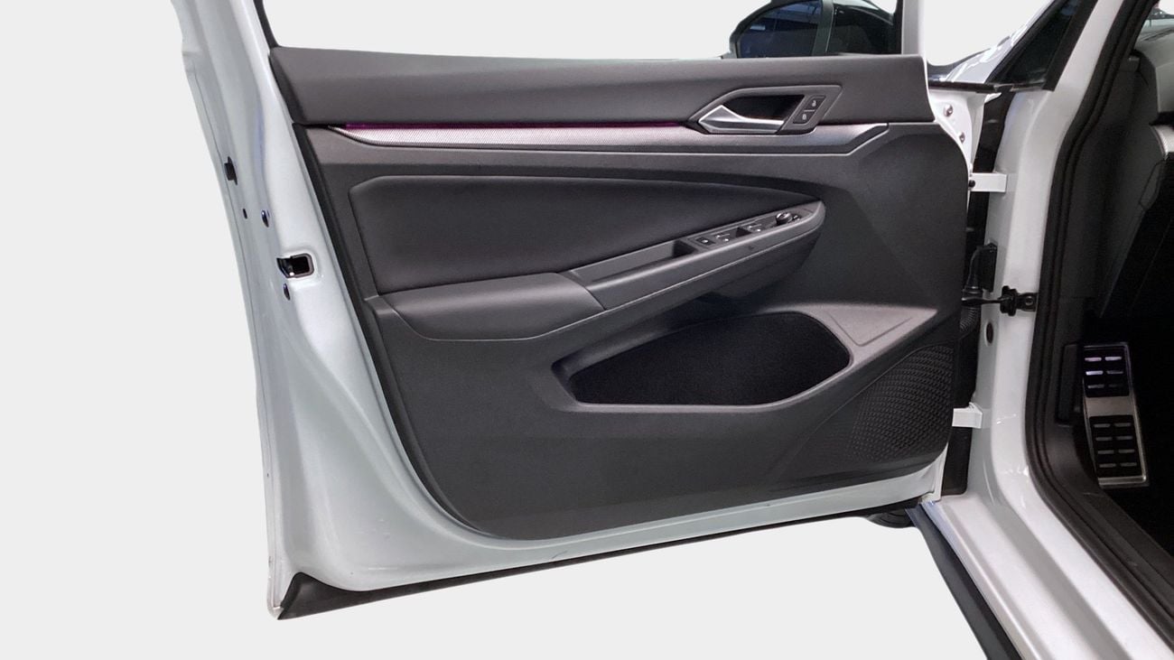 Volkswagen Golf GTI - Leather (HUD) | upto AED 20,000 Ramadan Discount | Guaranteed Warranty | 0 Down Payment