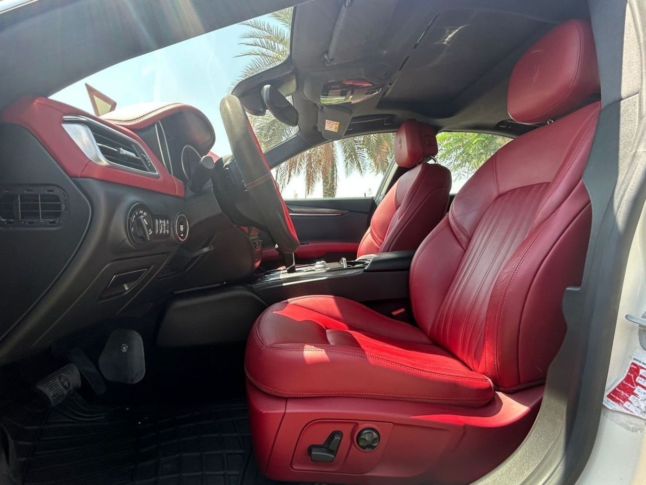 Maserati Ghibli Sport 3.0L 2018 GCC SINGLE OWNER IN MINT CONDITION