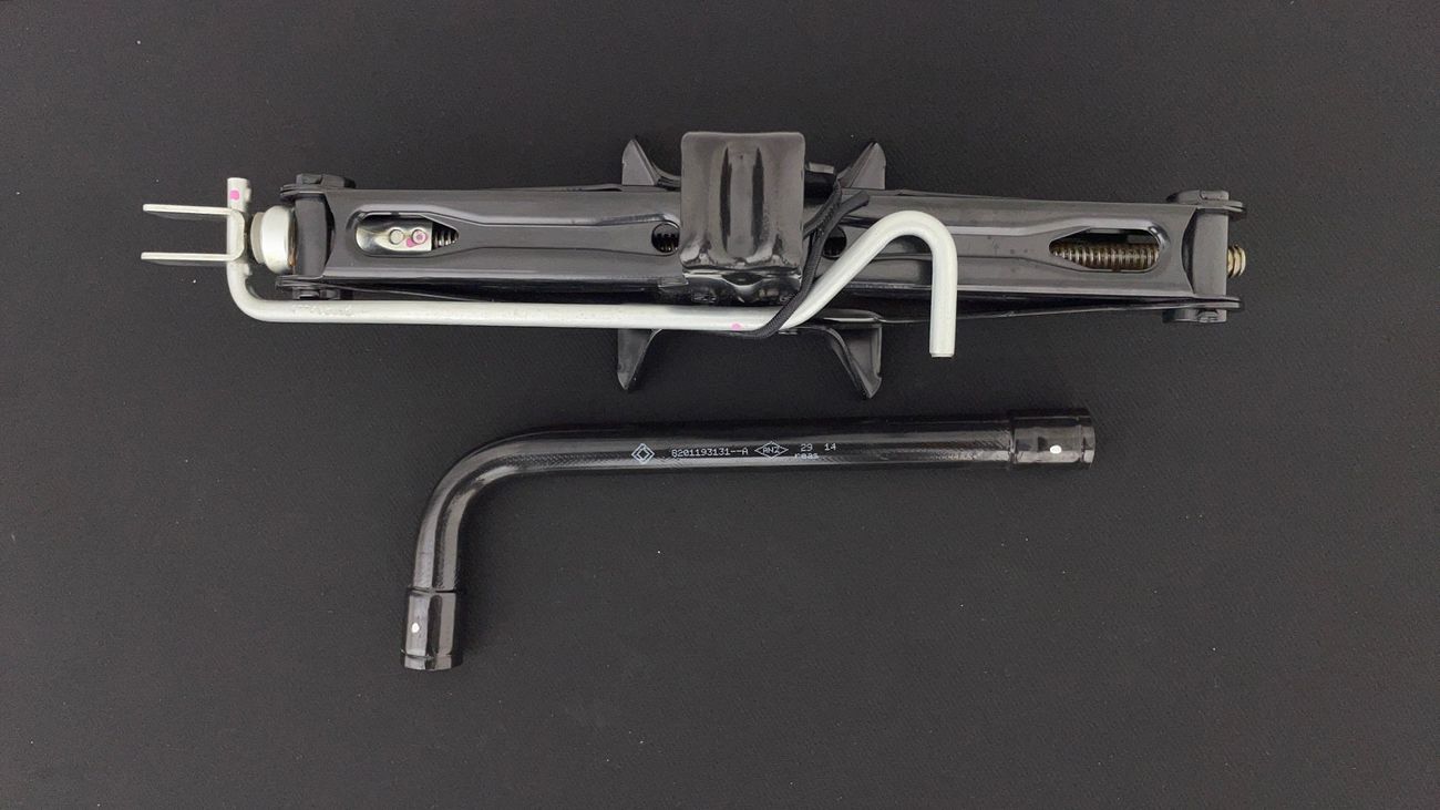 Renault Duster SE 2 | Zero Down Payment | Home Test Drive