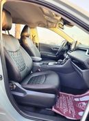 Toyota RAV4 HYBRID TOYOTA RAV 4 XLE 2021