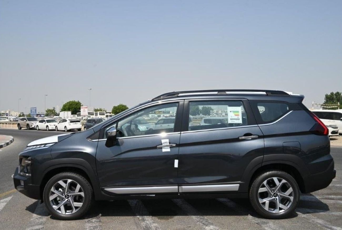 Mitsubishi Xpander 2025 MITSUBISHI XPANDER CROSS 1.5L PETROL  4X2 AT