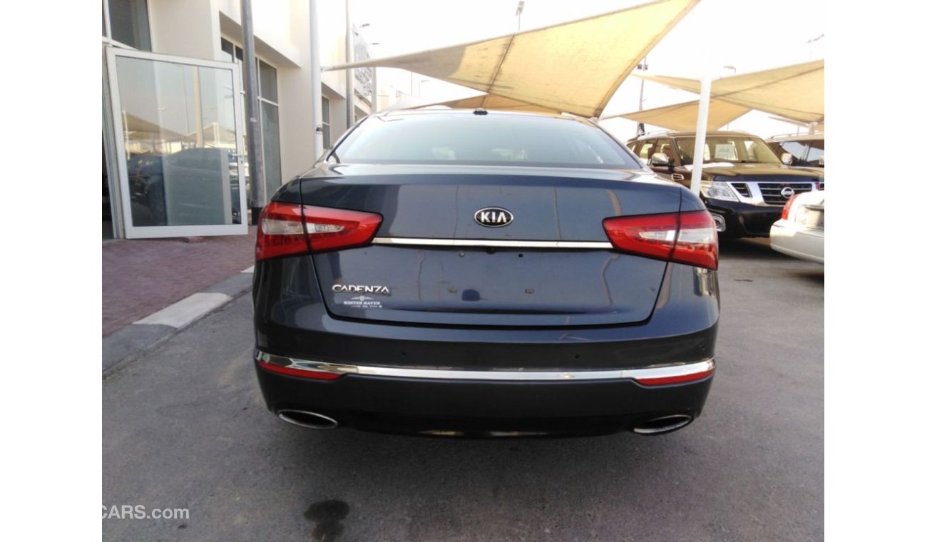 Kia Cadenza Kia Cadenza 2014 custam paper very celen car