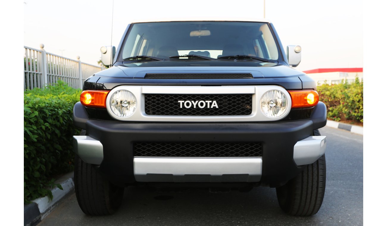 Toyota FJ Cruiser GXR 4.0cc; Certified vehicle with warranty, cruise control and Rev. Camera(1058)