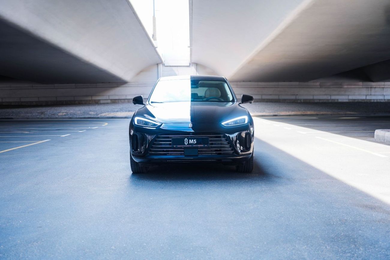 آيتو 5 AITO M5 2023 5 SEATER