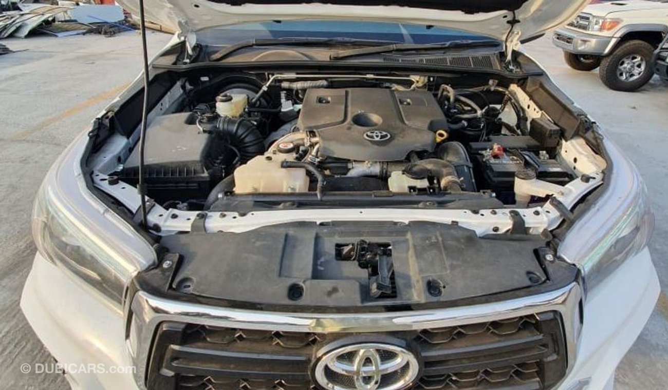 Toyota Hilux DIESEL 2.8 Ltr Manual