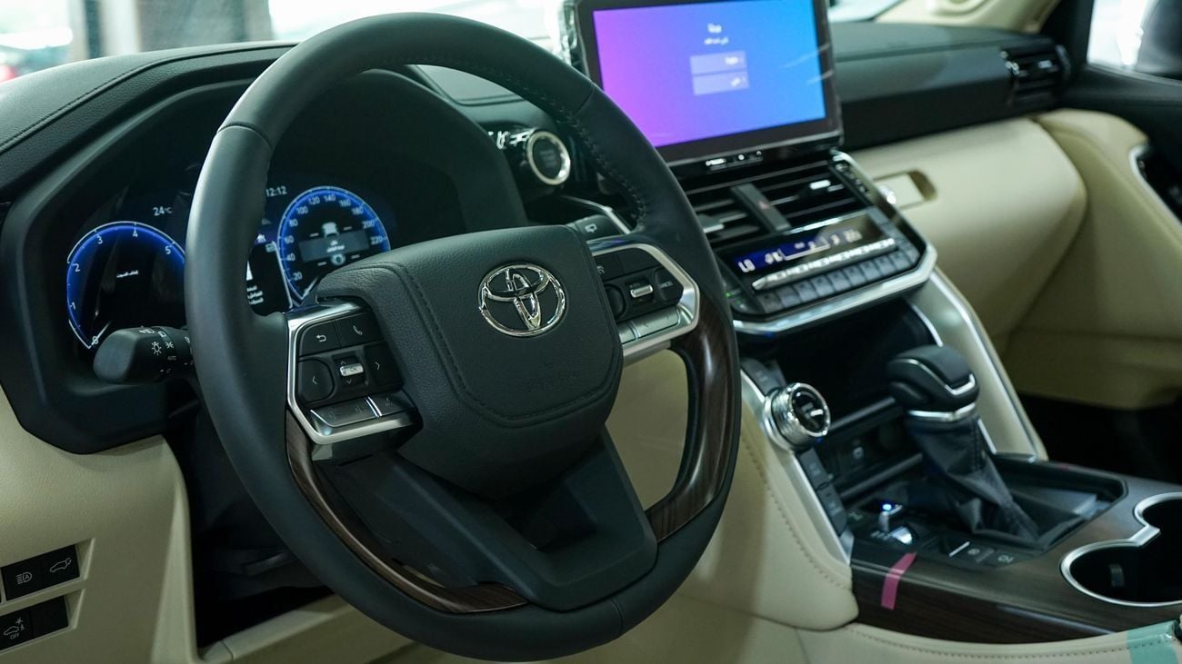 تويوتا لاند كروزر VXR 4.0 L V6