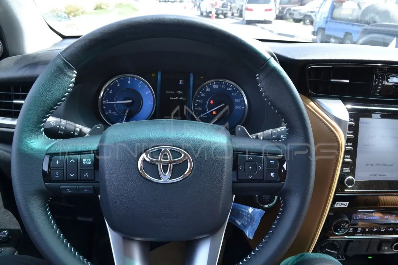 Toyota Fortuner 2024 TOYOTA FORTUNER 4.0 PETROL
