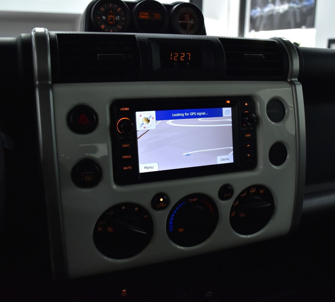 تويوتا إف جي كروزر EXCELLENT DEAL for our Toyota FJ Cruiser GXR ( 2016 Model ) in White Color GCC Specs