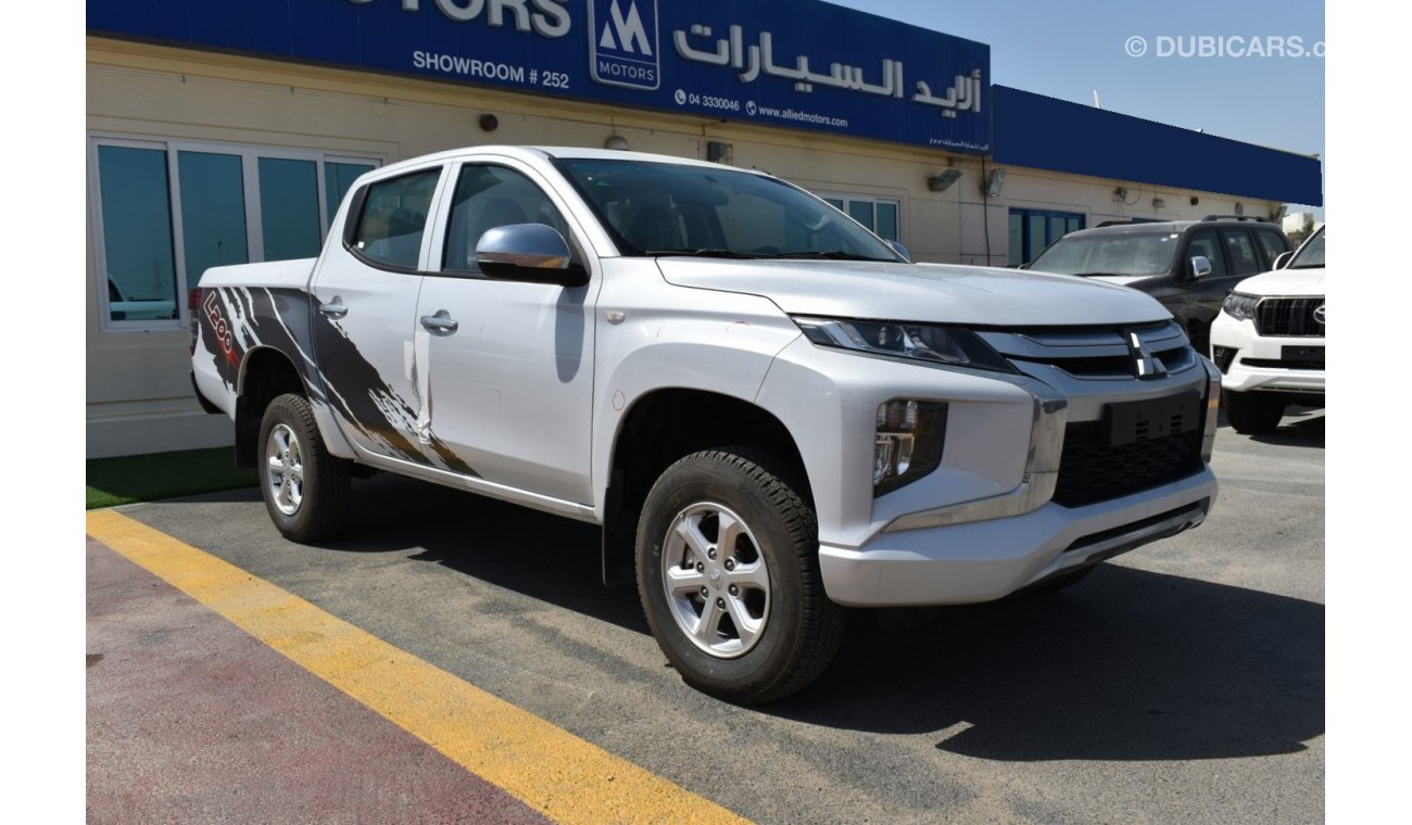 ميتسوبيشي L200 2.4l - 4wd - GLX - PET - MT - D/C -  White/Grey (For Export Only)