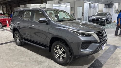 تويوتا فورتونر 2022 EXR | AED 1344/Month | 0 DP | 30 Day Return | Warranty | Service History
